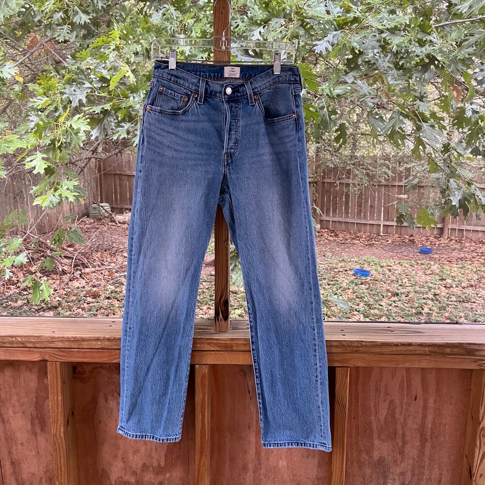 Levi's curvy
